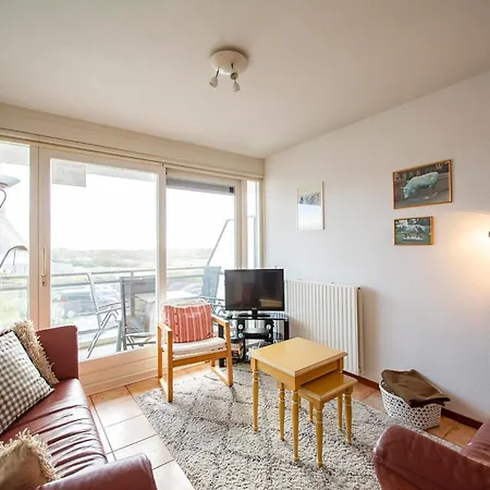 In Bergen Near Sandy Apartment